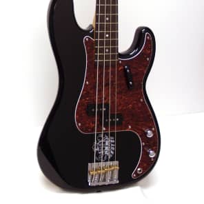 Squier eva gardner precision store