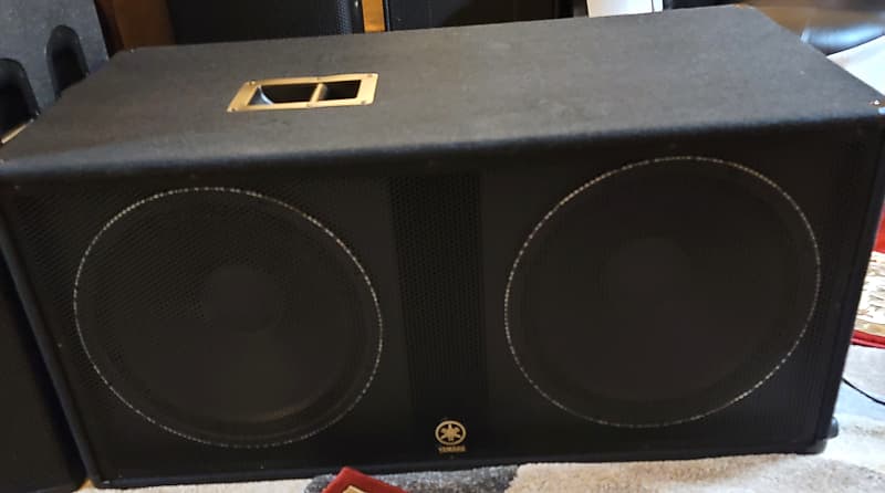 Yamaha dj sale speakers 18 inch