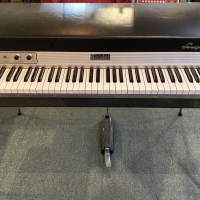 Rhodes Mark I Stage 73-Key Electric Piano (1975 - 1979) | Reverb