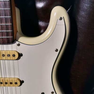 MIJ Squier Stratocaster FS1 - Arctic White image 5