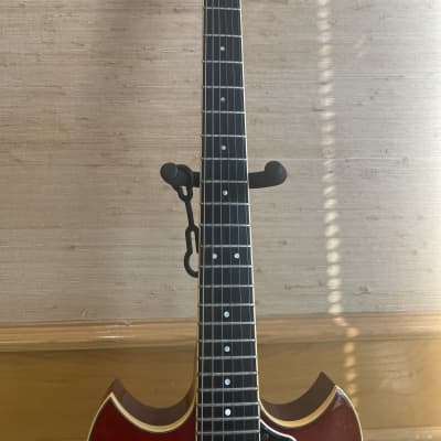 Yamaha SG-1500 1977 - Cherry Sunburst image 3