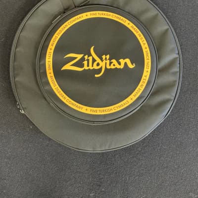 Zildjian K Sweet 16" & 18" Crash Pack with Cymbal Bag image 4