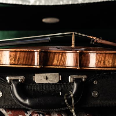 Eastman VL906 violin 4/4 size used image 5