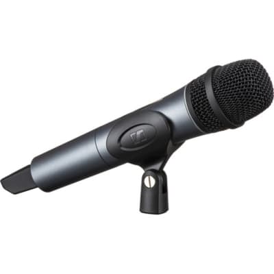 Sennheiser XSW 1-835 UHF Vocal Set with e835 Dynamic Microphone (A: 548 to 572 MHz) image 3