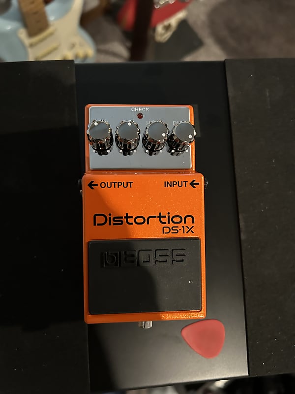 Boss DS-1X Distortion