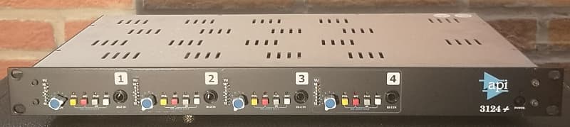 Immagine API Audio 3124+ Four channel studio mic preamp - 1