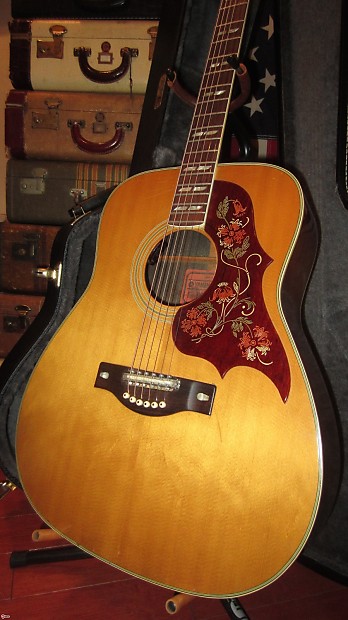 Yamaha hummingbird top