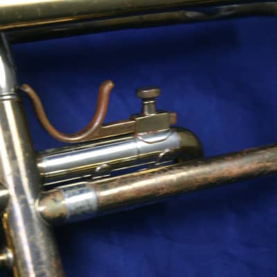 Olds Standard Bb trumpet 1946 - Brass & Nickel Silver image 11