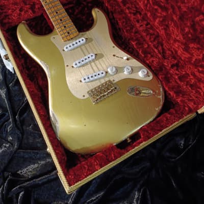 Fender CS 55 Strat MN Gold Relic - Gold image 2