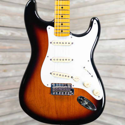 Fender Vintera 50's Stratocaster Modified - 2 Tone Sunburst (63806-6C)