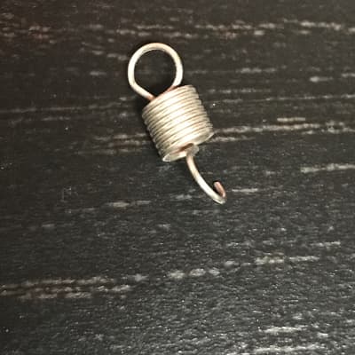 ORIGINAL Roland Replacement Key Spring (070H029) for Juno-1/6/60/106, Jupiter-6/8, SH-101, and more