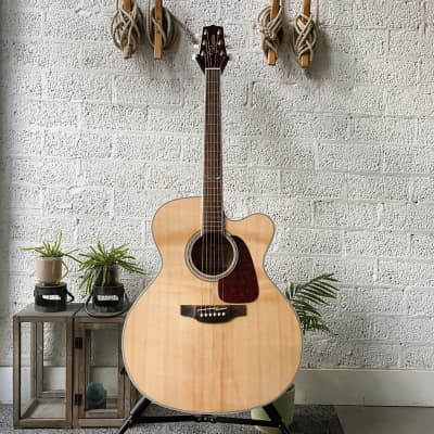 ギター Norman Expedition Nat Folk Solid Spruce Norman EXPEDITION NAT SOLID SPRUCE PARLOR SG ISYST - NATURAL