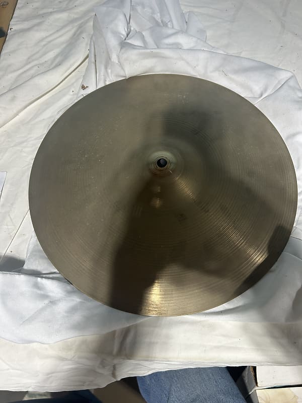 A. Zildjian 14