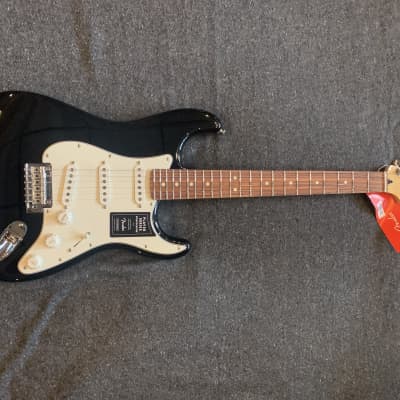 Fender Player Series Stratocaster Guitar Black PF 7 lb. 13oz. Strat MX20030655 image 6