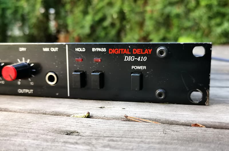 小僧Vesta DIG-410 DIGITAL DELAY 80s Japanese rack delay: Vesta Fire DIG-410 - YouTube