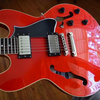 Heritage H-535 , OHSC & Paperwork, Great condition, 2022 model with upgraded Gibson bridge for sale