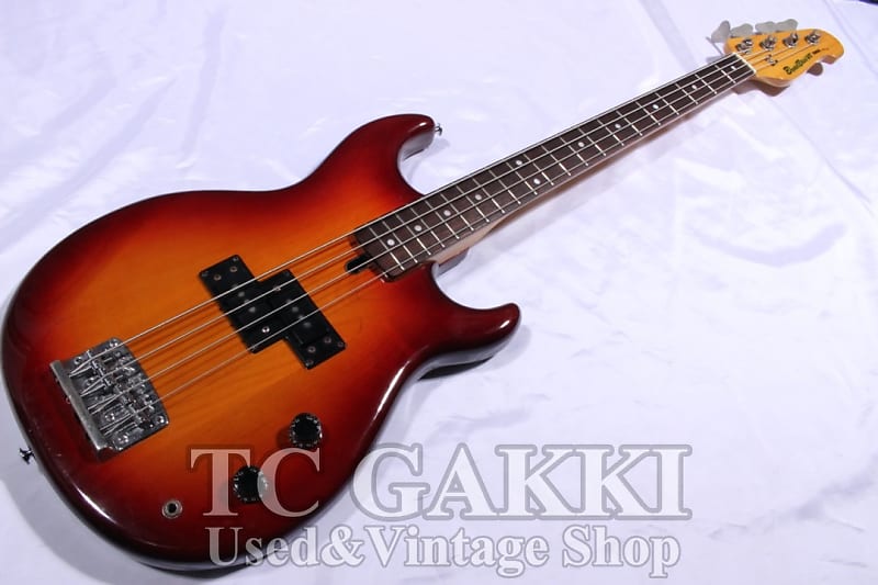 YAMAHA BB VI Broad Bass VI | Reverb