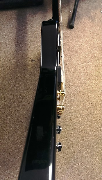 Epiphone Explorer Electric Guitar, Mahogany, Alnico Epiphone Explorer Electric Guitar, Mahogany, Alnico