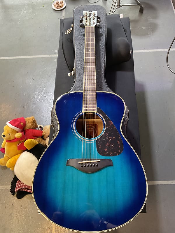 Yamaha FS720S Folk Acoustic Guitar | Reverb