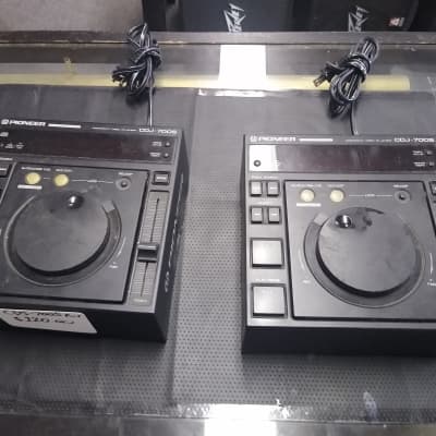 Pioneer CDJ-700S CD Players (Pair) | Reverb