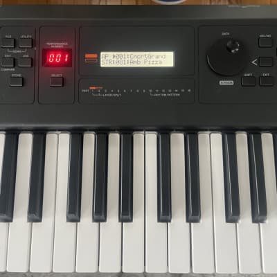 Yamaha MX49 Synthesizer - Black image 1