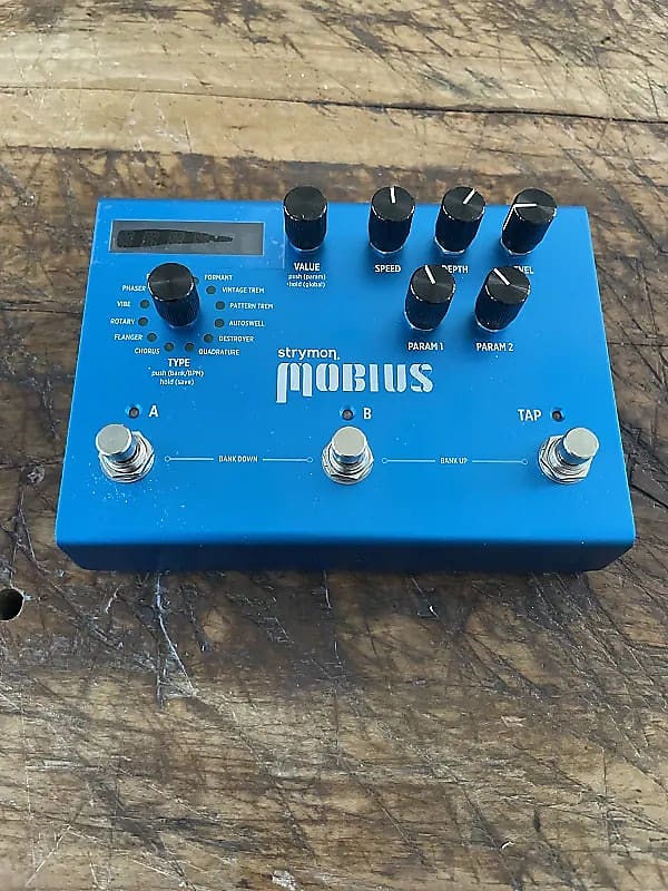 Strymon Mobius