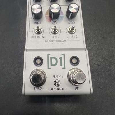 Walrus Audio Mako D1 High-Fidelity Stereo Delay V2 pedal. B-stock image 3