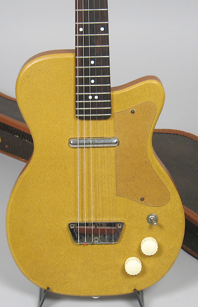 Silvertone 1357 Danelectro Model C 1956 Ginger and Tan with Original Case image 1