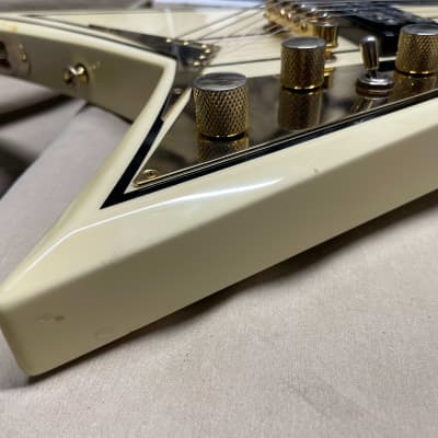 Jackson RR5 RR-5 Randy Rhoads Flying V Guitar with Case MIJ Japan maybe 1996? 2006? White/Gold/Pinstripes image 8