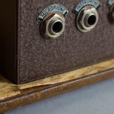 Gibson  EH-125 Tube Amplifier,  c. 1943, ser. #25636. image 9