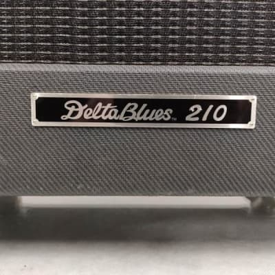 Peavey Delta Blues 210 BT  Black Tweed all valve guitar combo w/ Vibrato image 3
