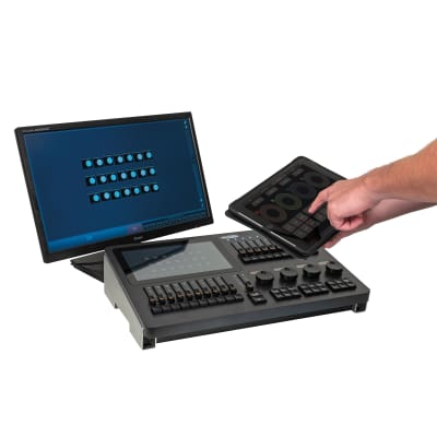 SHOWTEC - Lampy 20 1U image 6