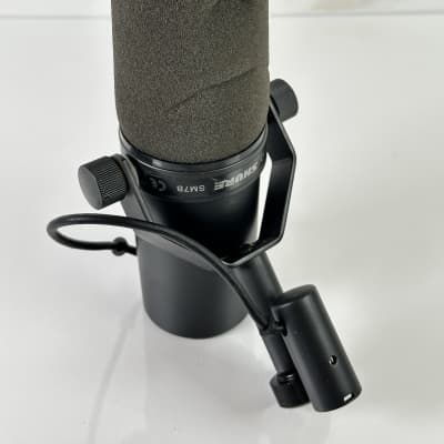 Shure SM7B Cardioid Dynamic Microphone 2001 - Present - Black