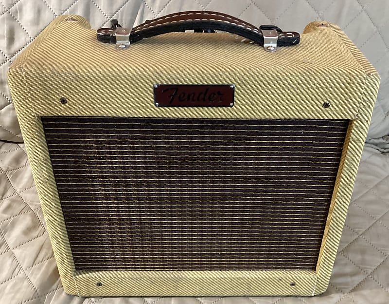 Fender Bronco-Amp 2-Channel 15-Watt 1x8