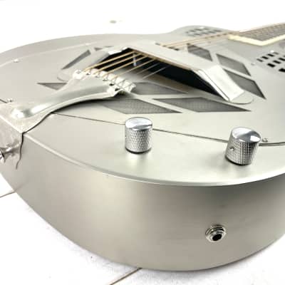 Royall Resonators Trifecta Relic Brushed Steel Finish 14 Fret Cutaway Brass Tricone Guitar With Resophonic Pickup image 8