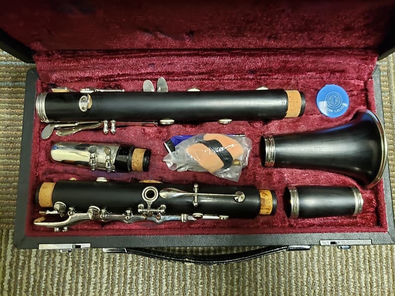 Vintage 1962 Buffet Crampon R13 Clarinet All New Pads M30 Mouthpiece Very Nice