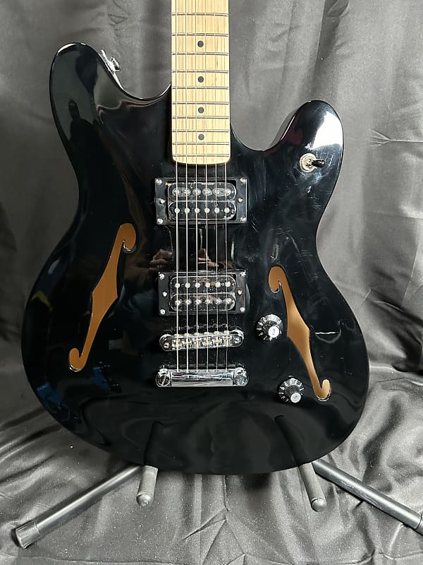 Squier Affinity Series Starcaster Electric Guitar-Black image 1
