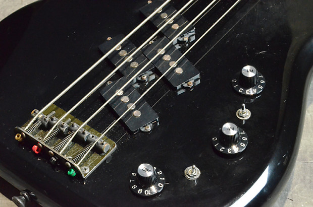 Fender Precision PB 555 Bass | Boxer Series | Japan | 