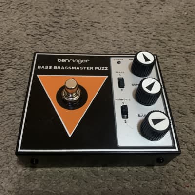 Behringer Bass Brassmaster Fuzz - Pedal on ModularGrid