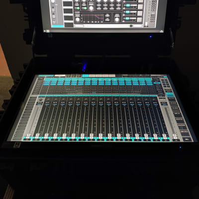 APB DynaSonics Spectra T-24 Analog Console (church owned