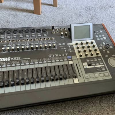 Korg D3200 Digital Recording Studio 32 Channel | Reverb UK