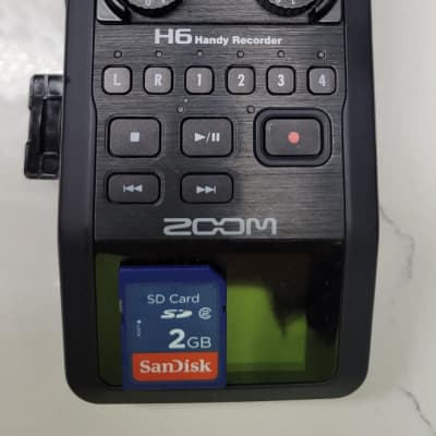 Zoom H6 Handy Audio Recorder 2013 - 2019 Black / Silver| 3 Mics | Case and MORE image 2