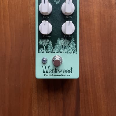 EarthQuaker Devices Westwood Translucent Drive Manipulator