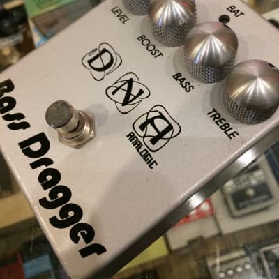 DNA ANALOGIC 粘り強く Bass Dragger ベースディストーション