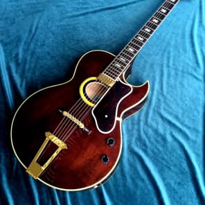 Vintage Epiphone Imperial Japan Howard Roberts Archtop