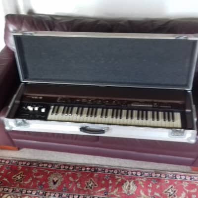 Roland VK8 Organ and flightcase
