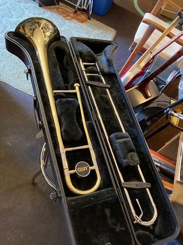 Jupiter JSL432 Tenor Trombone 2010s Brass Lacquer Reverb