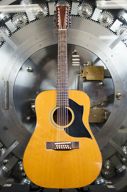 Goya 12 shop string guitar