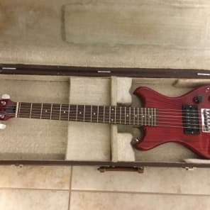 Vantage Quest Travel Electric guitar Matsumoku 1982 w case Very Cool image 1