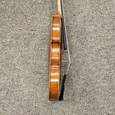 D Z Strad Violin - Model 500 - Light Antique Finish Violin Outfit image 3